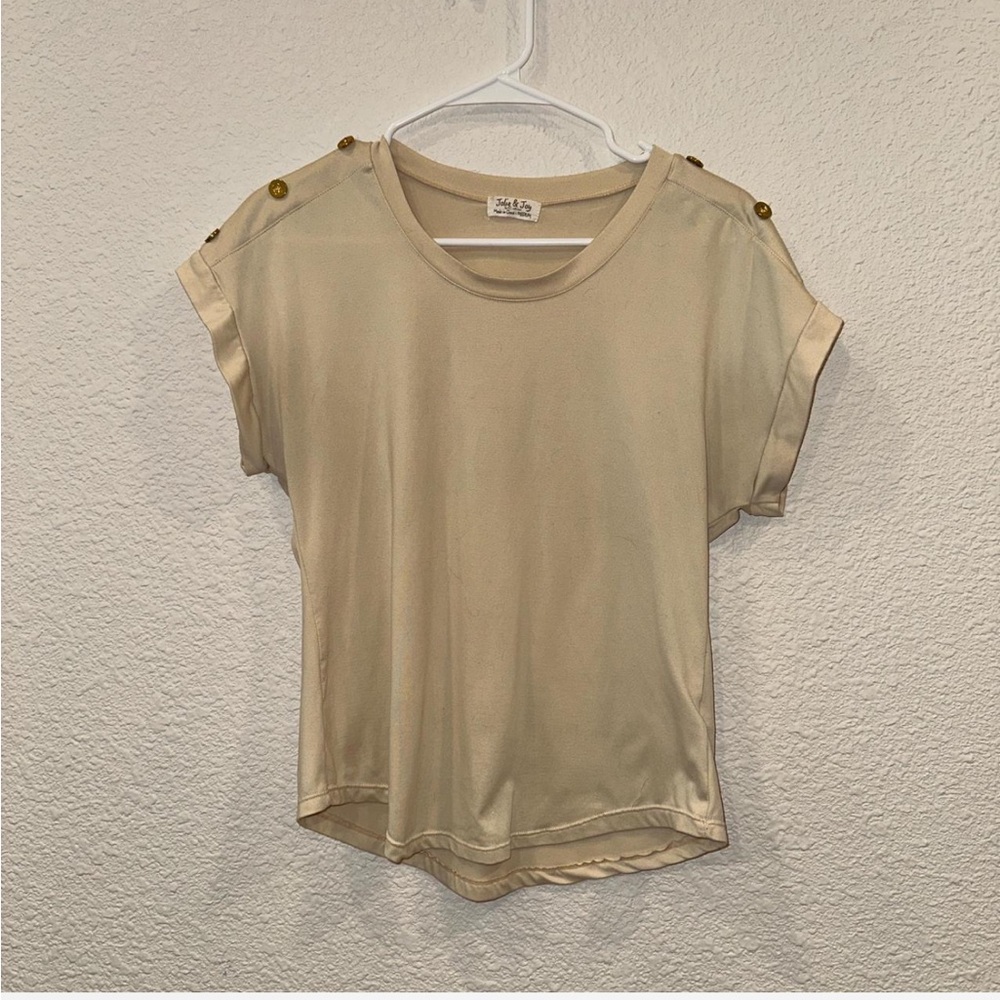 Cream Fitted Cuffed Sleeve Short Sleeve Tee